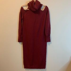 Turtle neck maxi knit dress